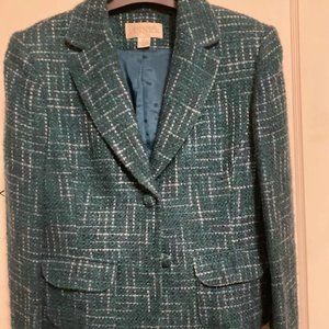 Casual Corner Jacket in Wool Boucle. Size 6